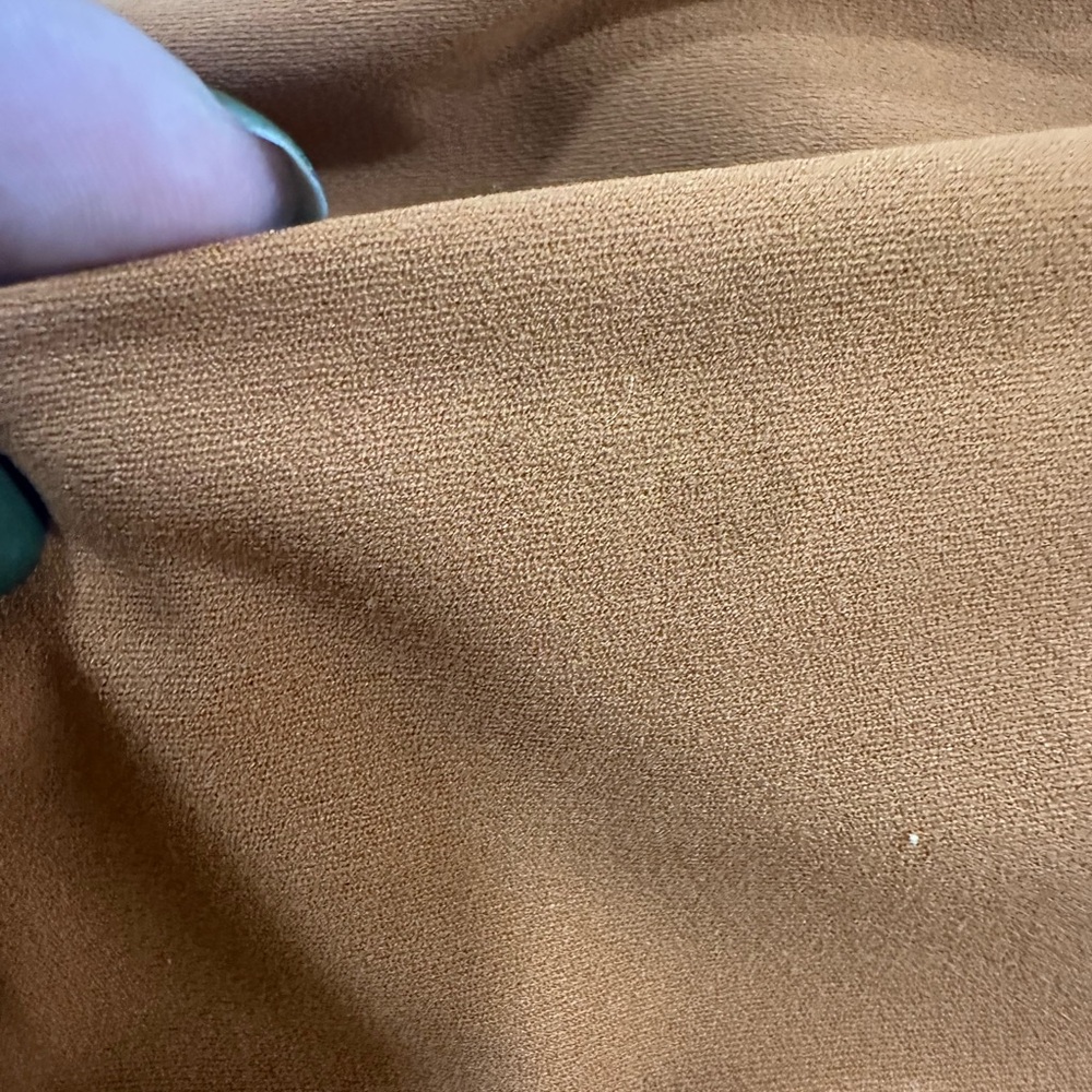 Nike Zenvy Rust Activewear Ensemble - Picture 4 of 7